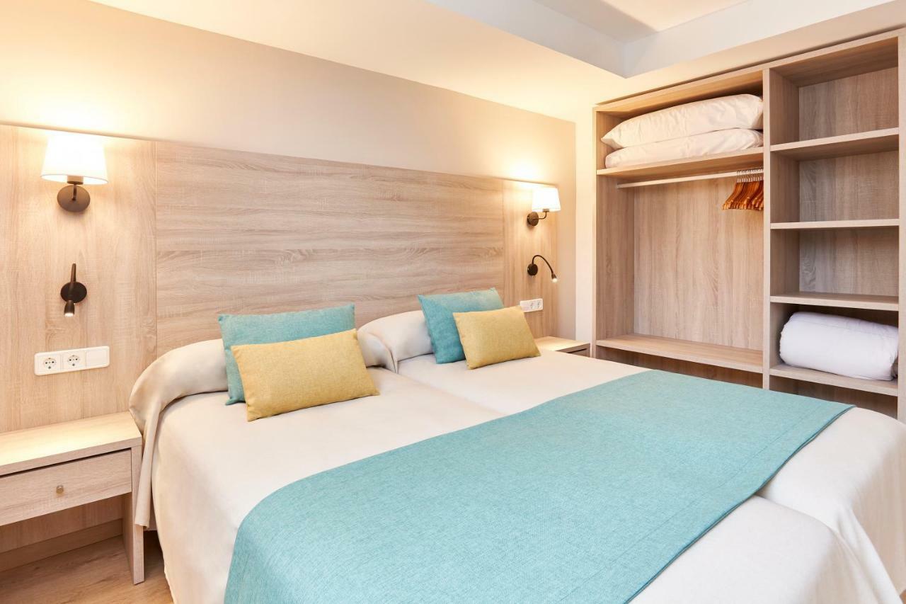 Universal Apartamentos Laguna Garden Canyamel  Extérieur photo