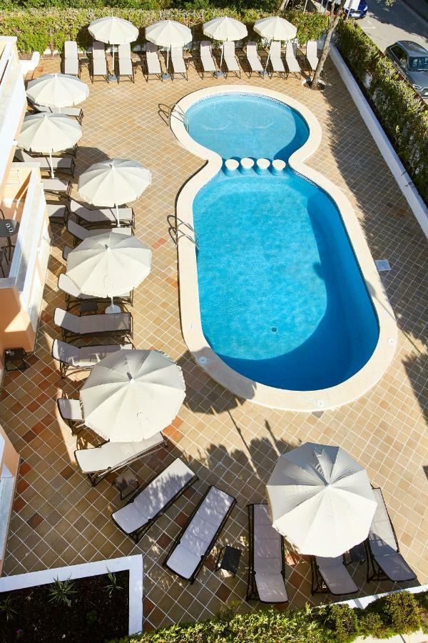 Universal Apartamentos Laguna Garden Canyamel  Extérieur photo