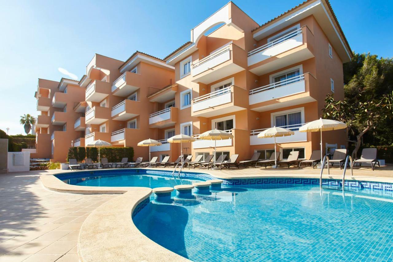 Universal Apartamentos Laguna Garden Canyamel  Extérieur photo